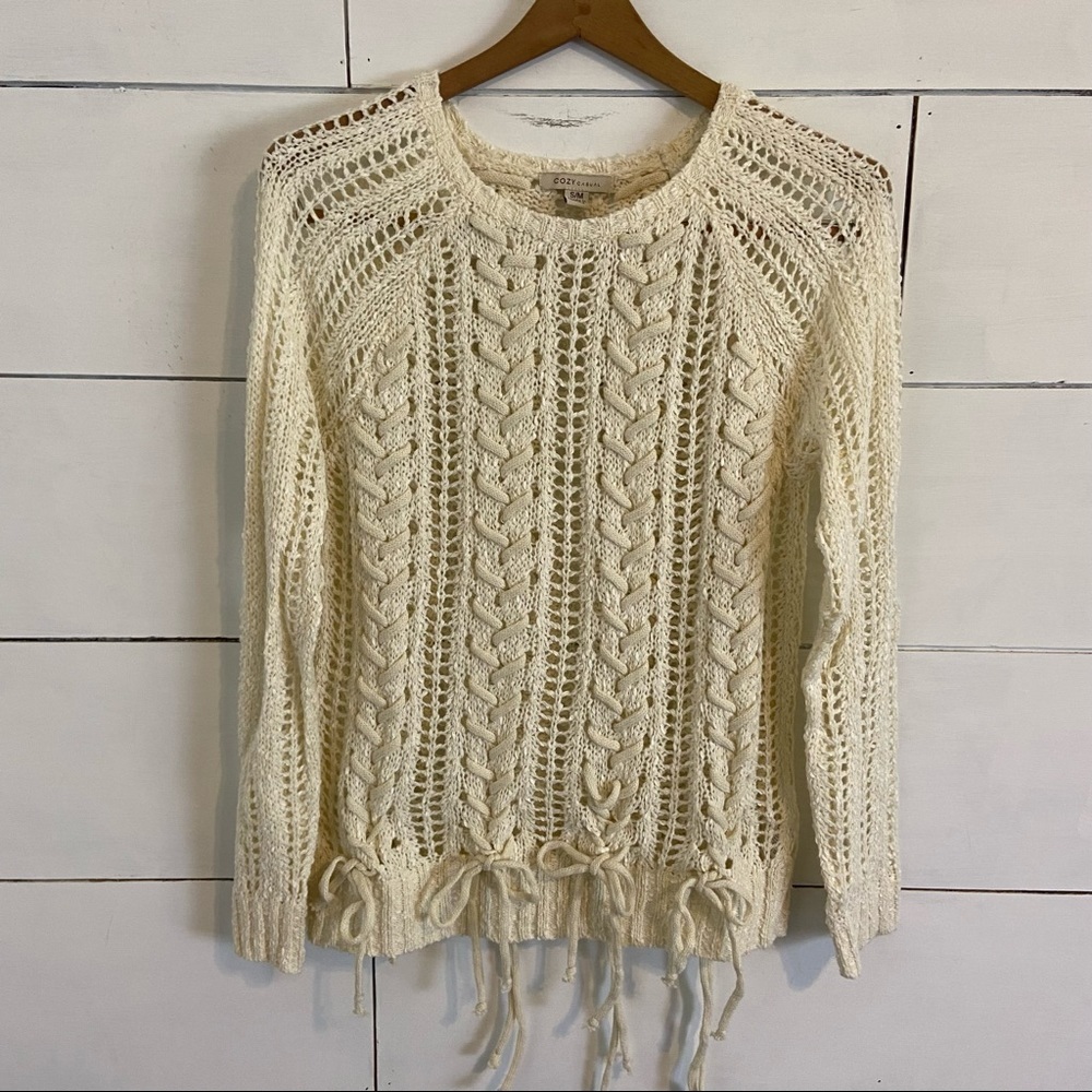 Cozy Casual Loose Knit Sweater. Size S/M.
